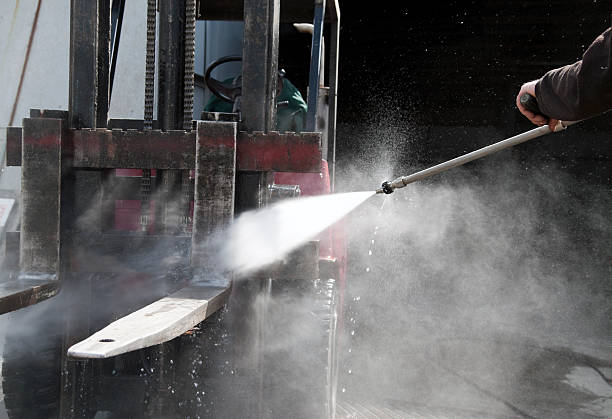 Best Building Exterior Pressure Washing in Earlysville, VA